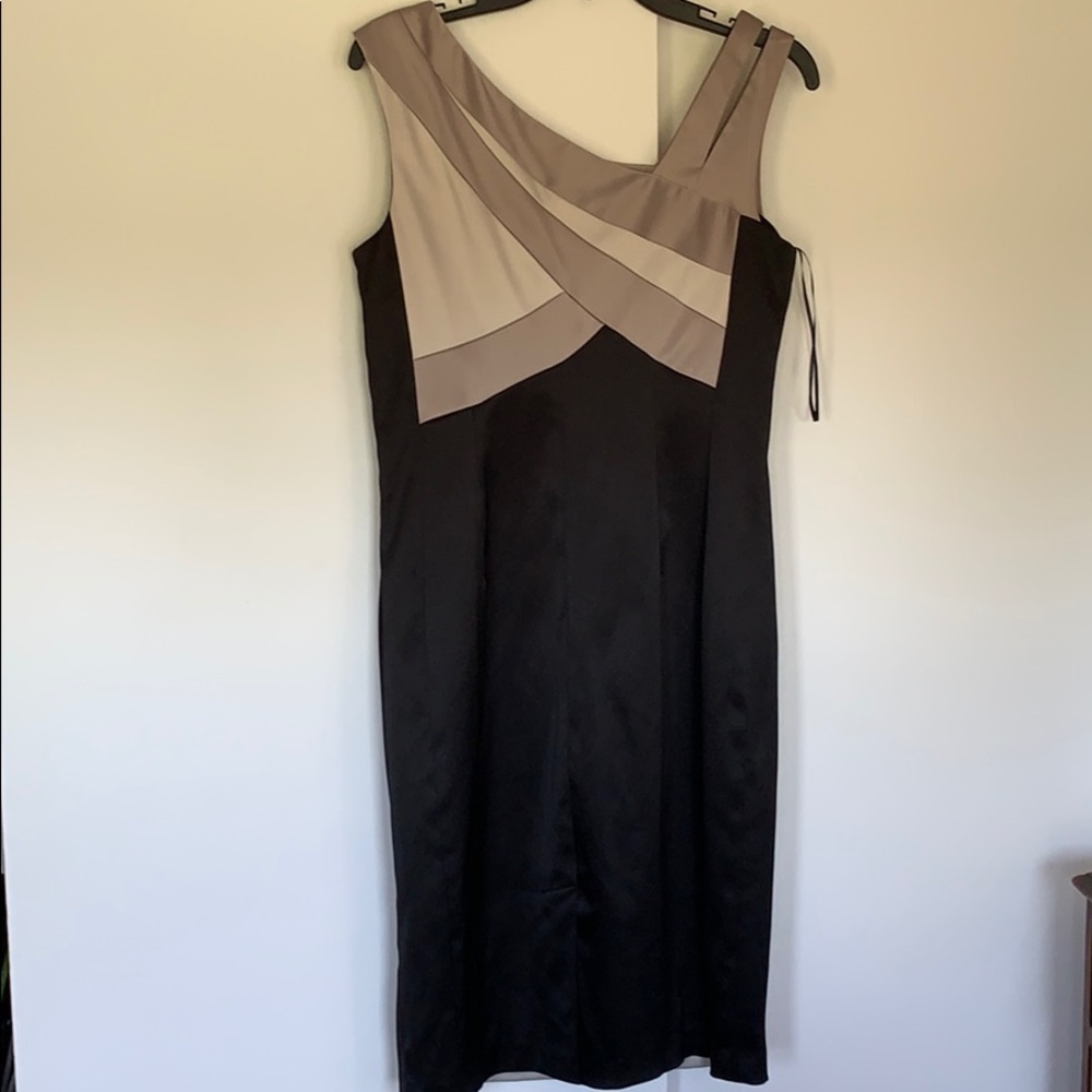 Sangria Dress - Only Worn Once! - Picture 3 of 3